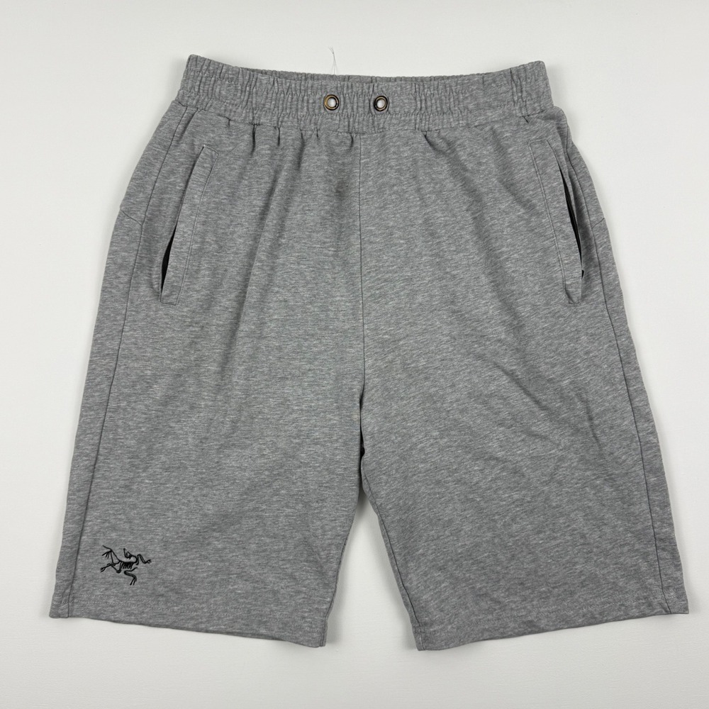 Arc'teryx Men's Athletic Shorts in Heather Gray